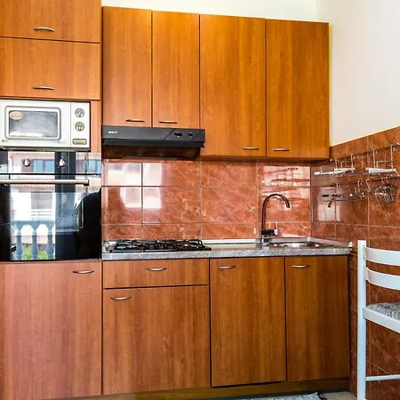 Apartment Denis *